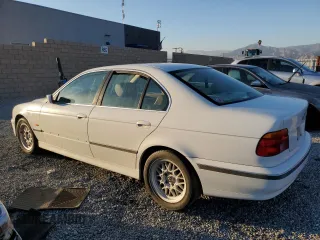 1997 BMW 5 Series 540iA with VIN WBADE632XVBW55701, listed as a Copart auction lot 46239985 with 14,252 mi miles and Clean Title. Bid and sale history available at carsss.com. Image 2.