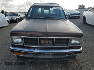 1989 GMC Sonoma with VIN 1GTCS14Z2K8529766, listed as a Copart auction lot 78939124 with 101,995 mi miles and Salvage Title. Bid and sale history available at carsss.com. Image 5.