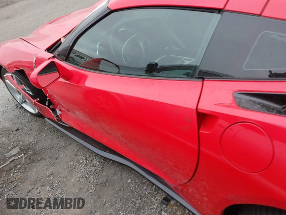 2015 Chevrolet Corvette 1LT z VIN 1G1YA2D77F5122992, wystawiony jako IAAI lot #42386670 z przebiegiem 59 722 mil mil oraz . Historia ofert i sprzedaży dostępna na DreamBid. Obrazek 15.