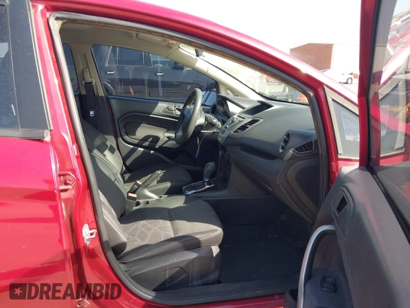 2012 Ford Fiesta SE z VIN 3FADP4EJ9CM140948, wystawiony jako IAAI lot #42301818 z przebiegiem 109 276 mil mil oraz . Historia ofert i sprzedaży dostępna na DreamBid. Obrazek 5.