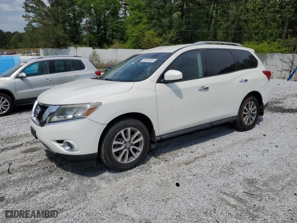 2016 Nissan Pathfinder SV with VIN 5N1AR2MM1GC608987, listed as a Copart auction lot 52672025 with 131,211 mi miles and Clean Title. Bid and sale history available at carsss.com. Image 1.