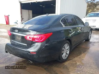 2014 Infiniti Q50 with VIN JN1BV7AP8EM675841, listed as a IAAI auction lot 41582924 with 139,637 mi miles. Bid and sale history available at carsss.com. Image 4.