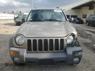 2004 Jeep Liberty Sport with VIN 1J4GL48K04W105430, listed as a Copart auction lot 50287225 with 135,682 mi miles and Clean Title. Bid and sale history available at carsss.com. Image 5.