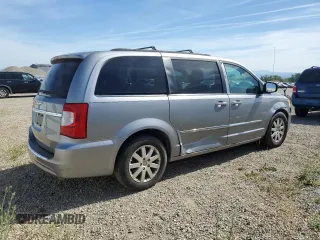 2014 Chrysler Town & Country Touring with VIN 2C4RC1BG6ER211053, listed as a Copart auction lot 56573845 with 190,800 mi miles and Clean Title. Bid and sale history available at DreamBid. Image 3.