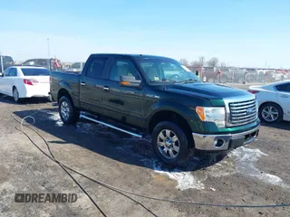 2012 Ford F-150 XL with VIN 1FTFW1EF3CFA95232, listed as a IAAI auction lot 41642247 with 194,600 mi miles. Bid and sale history available at carsss.com. Image 1.