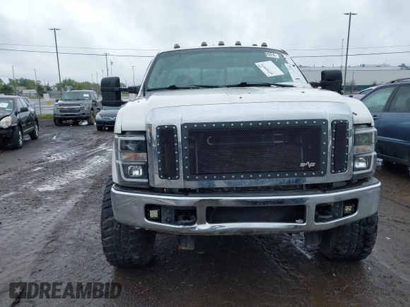 2010 Ford F-250 XL z VIN 1FTSX2B58AEA38783, wystawiony jako IAAI lot #42335971 z przebiegiem 262 637 mil mil oraz . Historia ofert i sprzedaży dostępna na DreamBid. Obrazek 12.