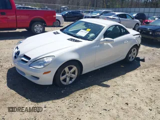 2006 Mercedes-Benz SLK 280 z VIN WDBWK54F66F129347, wystawiony jako IAAI lot #41817799 z przebiegiem 162 658 mil mil oraz . Historia ofert i sprzedaży dostępna na DreamBid. Obrazek 2.