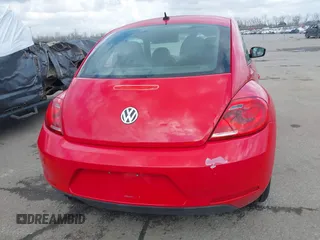 2012 Volkswagen Beetle 2.5L PZEV with VIN 3VWJP7AT4CM608099, listed as a IAAI auction lot 41566505 with 130,189 mi miles. Bid and sale history available at carsss.com. Image 16.
