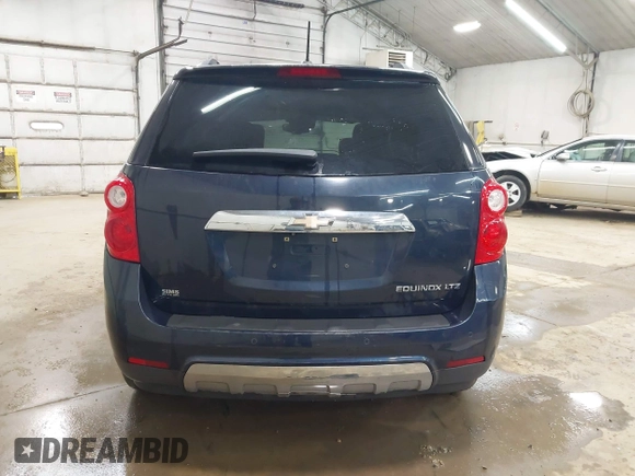 2015 Chevrolet Equinox LTZ with VIN 2GNALDEK9F6195018, listed as a IAAI auction lot 41922951 with 136,298 mi miles. Bid and sale history available at carsss.com. Image 16.