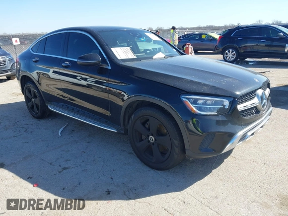 2020 Mercedes-Benz GLC with VIN WDC0J8EB5LF746574, listed as a IAAI auction lot 41772545 with 81,266 mi miles. Bid and sale history available at carsss.com. Image 1.