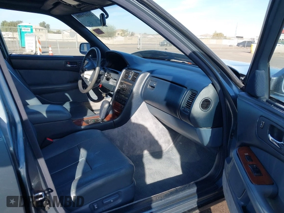 1991 Lexus LS z VIN JT8UF11E3M0093567, wystawiony jako IAAI lot #41647408 z przebiegiem 191 382 mil mil oraz . Historia ofert i sprzedaży dostępna na DreamBid. Obrazek 5.