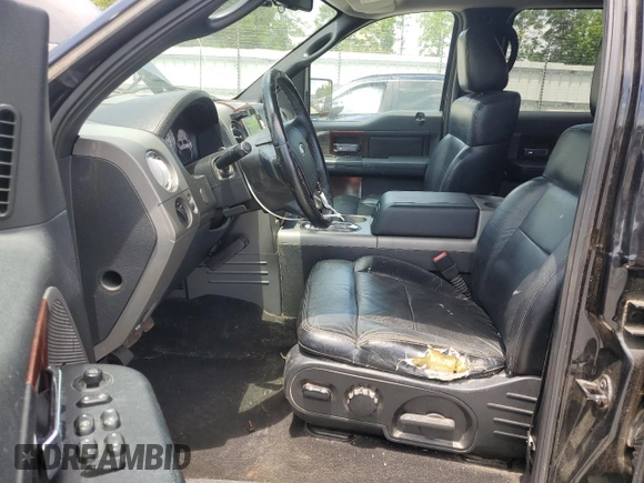 2006 Ford F-150 XLT с VIN 1FTPW14576KB68658, выставлен на аукционе Copart как лот 59928435 с пробегом 229 997 миль миль и Списание • Salvage title. История ставок и продаж доступна на DreamBid. Изображение 7.