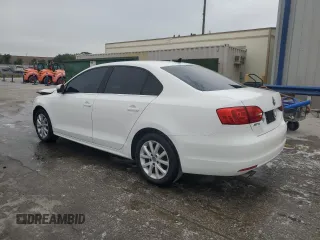2013 Volkswagen Jetta SE z VIN 3VWDX7AJ9DM368707, wystawiony jako Copart lot #50542785 z przebiegiem 100 395 mil mil oraz Szkoda całkowita • Salvage title. Historia ofert i sprzedaży dostępna na DreamBid. Obrazek 2.