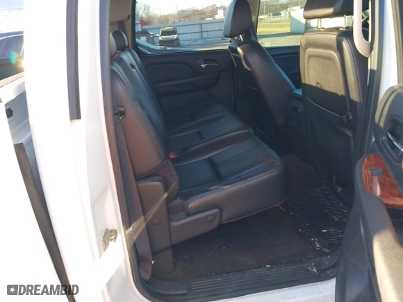 2009 Chevrolet Silverado 1500 LTZ with VIN 3GCEK33349G164495, listed as a IAAI auction lot 41311466 with 154,845 mi miles. Bid and sale history available at carsss.com. Image 8.