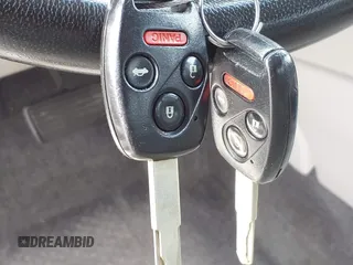 2011 Honda Accord EX-L с VIN 1HGCP3F83BA010057, выставлен на аукционе IAAI как лот 42299285 с пробегом 148 574 миль миль и . История ставок и продаж доступна на DreamBid. Изображение 18.