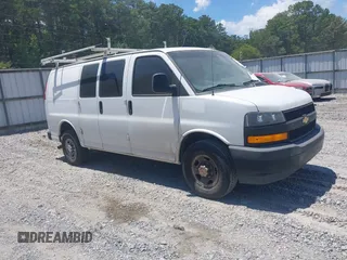 2020 Chevrolet Express Cargo с VIN 1GCWGAFG5L1119726, выставлен на аукционе IAAI как лот 42648575 с пробегом 127 516 миль миль и . История ставок и продаж доступна на DreamBid. Изображение 1.