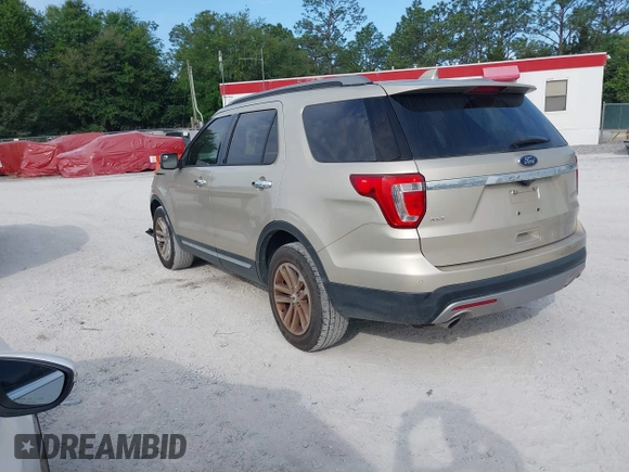 2017 Ford Explorer XLT с VIN 1FM5K7DH7HGA84857, выставлен на аукционе IAAI как лот 42064280 с пробегом 92 489 миль миль и . История ставок и продаж доступна на DreamBid. Изображение 3.