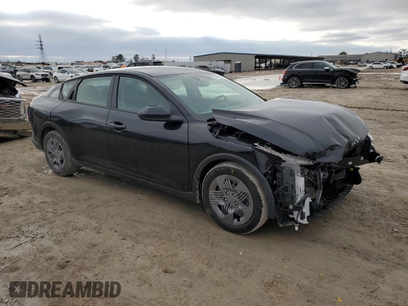 2025 Kia K4 LX with VIN 3KPFT4DE9SE036567, listed as a Copart auction lot 45118875 with 4,093 mi miles and Salvage Title. Bid and sale history available at carsss.com. Image 4.