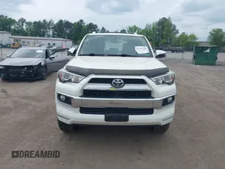 2014 Toyota 4Runner Limited with VIN JTEBU5JR4E5185764, listed as a IAAI auction lot 42117308 with 199,477 mi miles. Bid and sale history available at carsss.com. Image 12.
