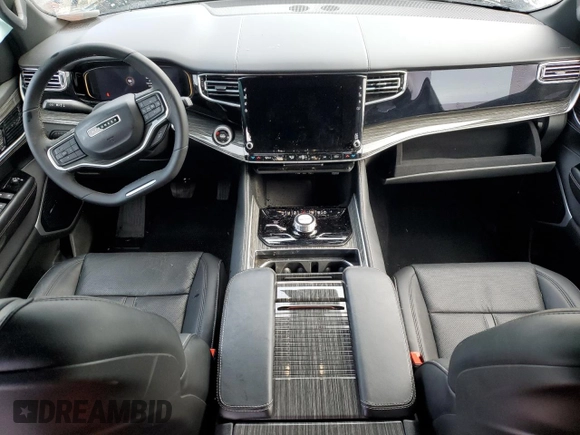 2022 Jeep Wagoneer Series II с VIN 1C4SJVBT2NS124325, выставлен на аукционе Copart как лот 52373155 с пробегом 11 288 миль миль и Списание • Salvage title. История ставок и продаж доступна на DreamBid. Изображение 8.