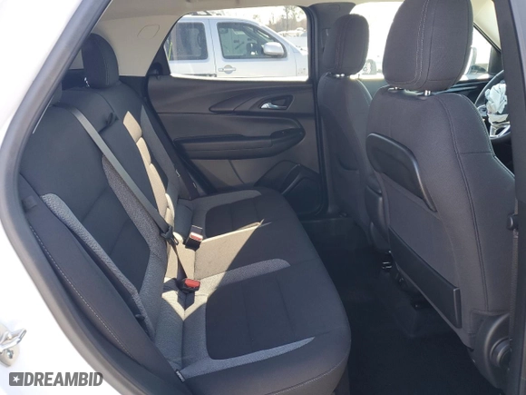 2024 Chevrolet TrailBlazer LT with VIN KL79MPS20RB146416, listed as a Copart auction lot 48463885 with 5,736 mi miles and Salvage Title. Bid and sale history available at carsss.com. Image 10.