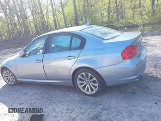 2011 BMW 3 Series 328i xDrive with VIN WBAPK5G59BNN27237, listed as a IAAI auction lot 42237798 with 125,434 mi miles and . Bid and sale history available at DreamBid. Image 14.