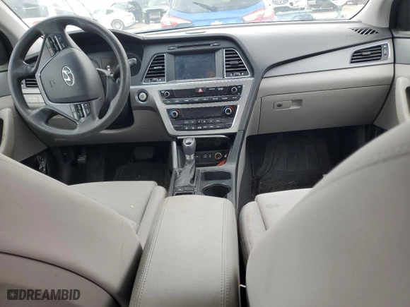 2017 Hyundai Sonata Hybrid SE with VIN KMHE24L17HA050925, listed as a Copart auction lot 47702575 with 229,117 mi miles and Clean Title. Bid and sale history available at carsss.com. Image 8.
