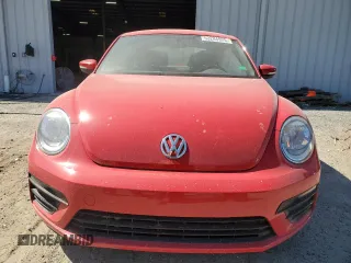 2019 Volkswagen Beetle S z VIN 3VWFD7AT9KM718059, wystawiony jako Copart lot #53284925 z przebiegiem 54 910 mil mil oraz Szkody całkowita. Historia ofert i sprzedaży dostępna na DreamBid. Obrazek 5.