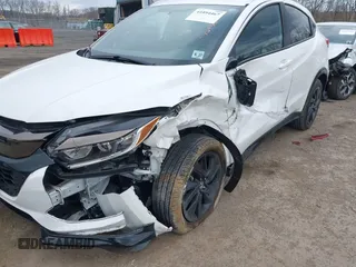 2022 Honda HR-V Sport with VIN 3CZRU6H18NM776130, listed as a IAAI auction lot 41894467 with 12,731 mi miles and . Bid and sale history available at carsss.com. Image 6.