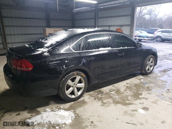 2014 Volkswagen Passat Wolfsburg Ed with VIN 1VWAS7A37EC027599, listed as a Copart auction lot 45901095 with 146,224 mi miles and Clean Title. Bid and sale history available at carsss.com. Image 3.