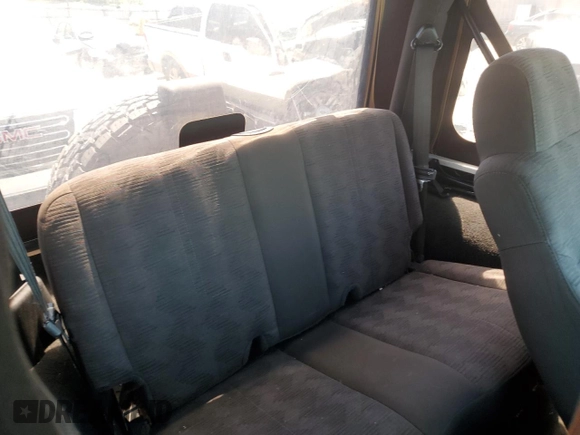 2004 Jeep Wrangler Sport with VIN 1J4FA49S94P751849, listed as a Copart auction lot 55519445 with 139,854 mi miles and Salvage title. Bid and sale history available at DreamBid. Image 10.