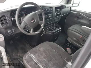 2019 GMC Savana Cargo Van with VIN 1GTW7AFGXK1281852, listed as a Copart auction lot 85546514 with 147,683 mi miles and Salvage Title. Bid and sale history available at carsss.com. Image 8.
