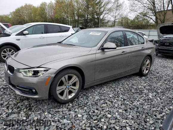 2017 BMW 3 Series 330i xDrive z VIN WBA8D9G50HNU59764, wystawiony jako Copart lot #54645245 z przebiegiem 88 442 mil mil oraz Szkoda całkowita • Salvage title. Historia ofert i sprzedaży dostępna na DreamBid. Obrazek 1.