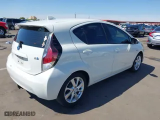2015 Toyota Prius c One with VIN JTDKDTB37F1089798, listed as a IAAI auction lot 41838827 with 137,655 mi miles. Bid and sale history available at carsss.com. Image 4.