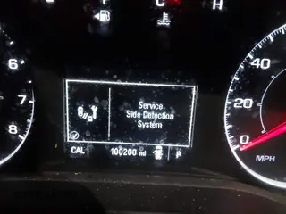 2019 GMC Acadia SLE with VIN 1GKKNSLA6KZ130006, listed as a IAAI auction lot 41390800 with 100,200 mi miles and . Bid and sale history available at DreamBid. Image 7.