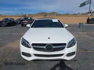 2018 Mercedes-Benz C 300 z VIN WDDWK4JB3JF643216, wystawiony jako IAAI lot #41140000 z przebiegiem 85 819 mil mil oraz . Historia ofert i sprzedaży dostępna na DreamBid. Obrazek 12.