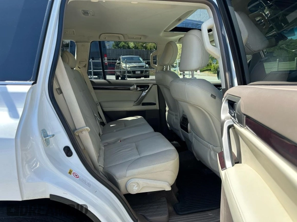 2014 Lexus GX 460 with VIN JTJBM7FX9E5088662, listed as a Copart auction lot 55644145 with 157,598 mi miles and Clean Title. Bid and sale history available at DreamBid. Image 7.