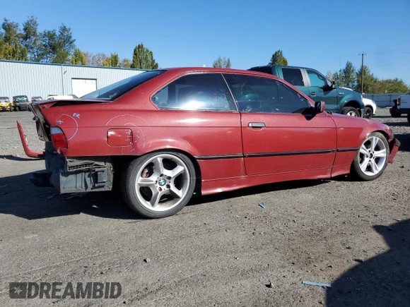 1993 BMW 3 Series z VIN WBABF3319PEF40084, wystawiony jako Copart lot #74504144 z przebiegiem 146 650 mil mil oraz Szkoda całkowita • Salvage title. Historia ofert i sprzedaży dostępna na DreamBid. Obrazek 3.