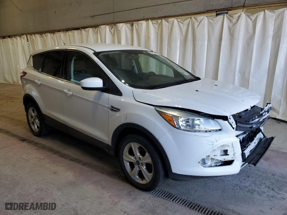 2016 Ford Escape SE with VIN 1FMCU9GX8GUB33631, listed as a Copart auction lot 48476005 with 156,824 mi miles and Salvage Title. Bid and sale history available at carsss.com. Image 4.