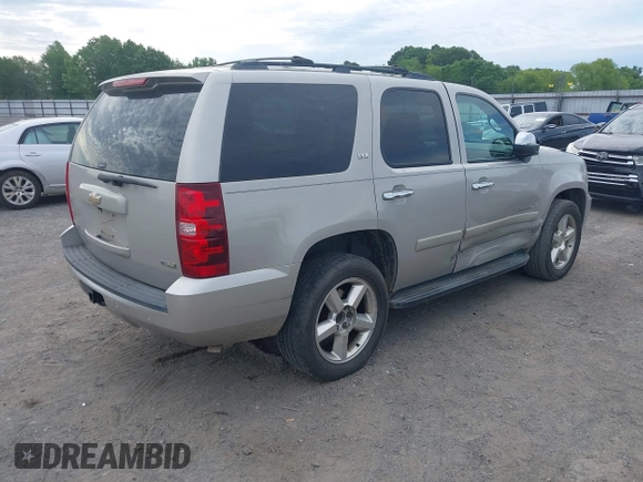 2008 Chevrolet Tahoe 3LT z VIN 1GNFK13088R244869, wystawiony jako IAAI lot #42155944 z przebiegiem 162 620 mil mil oraz . Historia ofert i sprzedaży dostępna na DreamBid. Obrazek 4.