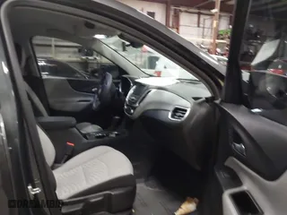 2020 Chevrolet Equinox LS with VIN 3GNAXSEV4LS585766, listed as a IAAI auction lot 41689267 with 88,641 mi miles. Bid and sale history available at carsss.com. Image 5.