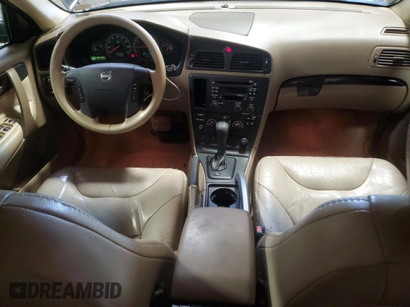 2004 Volvo V70 XC Cross Country with VIN YV1SZ59H641130475, listed as a Copart auction lot 49985455 with 168,328 mi miles and Salvage title. Bid and sale history available at DreamBid. Image 8.
