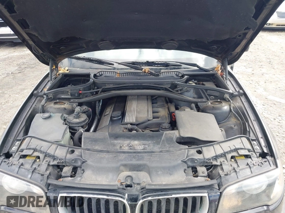 2005 BMW X3 3.0i with VIN WBXPA93425WD18369, listed as a IAAI auction lot 42027042 with 229,224 mi miles. Bid and sale history available at carsss.com. Image 10.