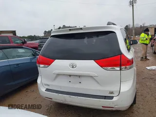 2012 Toyota Sienna LE with VIN 5TDJK3DC3CS048579, listed as a IAAI auction lot 41055074 with 202,791 mi miles. Bid and sale history available at carsss.com. Image 16.
