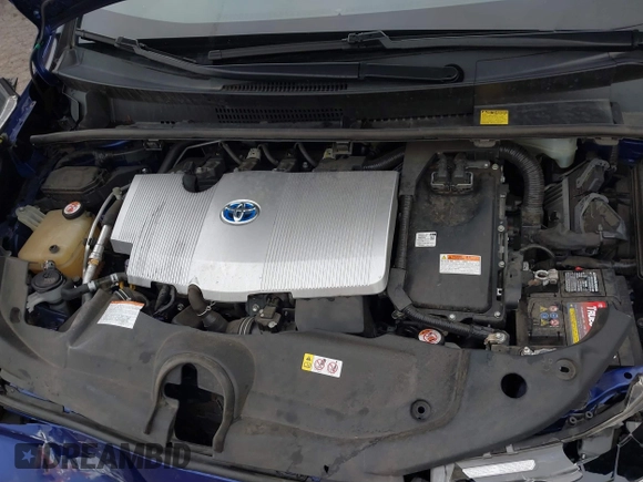 2018 Toyota Prius Two with VIN JTDKBRFU8J3067821, listed as a IAAI auction lot 41767013 with 82,285 mi miles and . Bid and sale history available at carsss.com. Image 10.