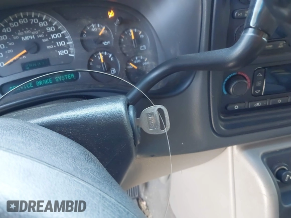 2005 Chevrolet Avalanche LS with VIN 3GNEC12Z55G210554, listed as a IAAI auction lot 41980836 with 269,125 mi miles and . Bid and sale history available at DreamBid. Image 11.