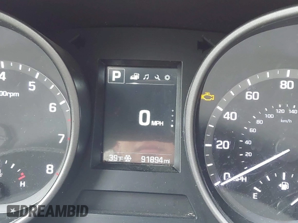 2017 Hyundai Santa Fe 2.4L z VIN 5XYZT3LB3HG498472, wystawiony jako IAAI lot #41483416 z przebiegiem 91 894 mil mil oraz . Historia ofert i sprzedaży dostępna na DreamBid. Obrazek 16.