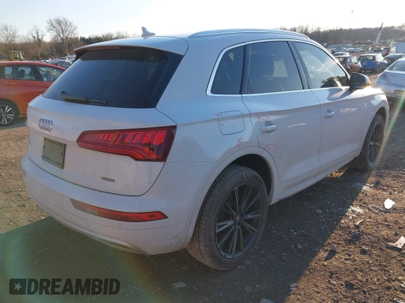 2020 Audi Q5 Premium Plus with VIN WA1BNAFY3L2060967, listed as a IAAI auction lot 41344576 with 74,755 mi miles. Bid and sale history available at carsss.com. Image 4.
