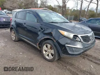 2012 Kia Sportage LX with VIN KNDPB3A23C7203826, listed as a IAAI auction lot 41464022 with 260,980 mi miles. Bid and sale history available at carsss.com. Image 1.