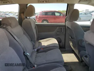 2010 Toyota Sienna CE with VIN 5TDKK4CC1AS314013, listed as a Copart auction lot 51996115 with 228,763 mi miles and Clean Title. Bid and sale history available at DreamBid. Image 11.